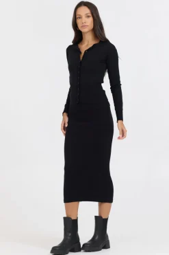 New Black Slim Fit Knit Button Down All Tops