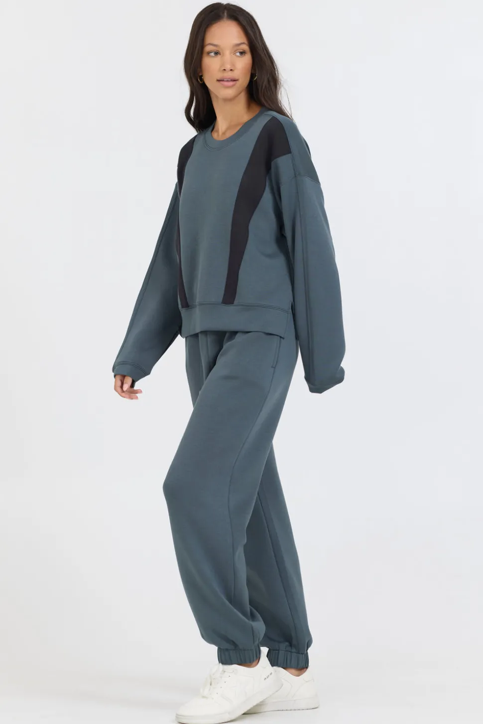 Shop Mountain Grey/Black Colorblock Insert Cloud Fleece Crew All Tops
